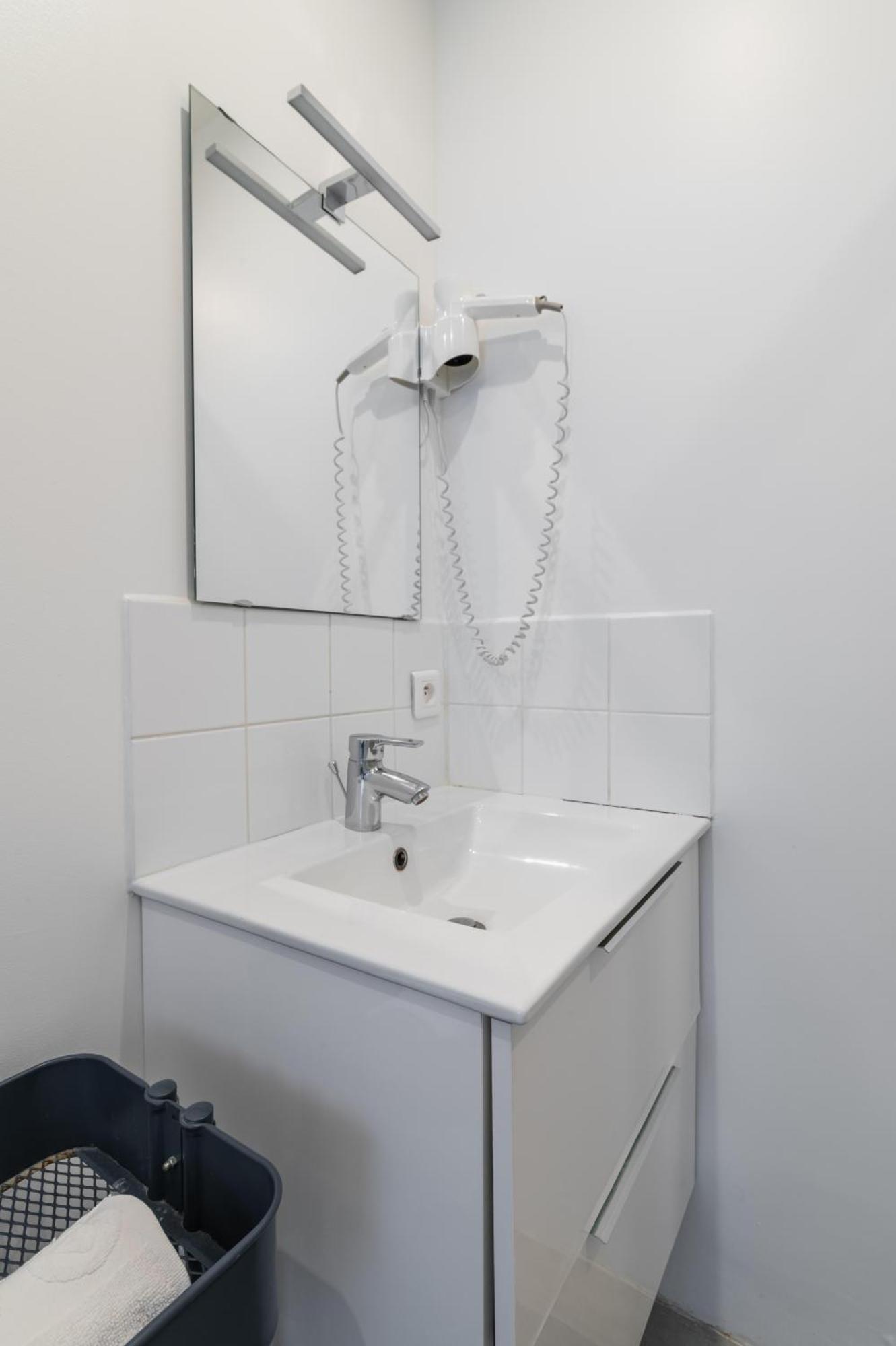 Charmant Appartement Calme Place Du Trocadero - 4P - Flat-Guest Paris Eksteriør bilde
